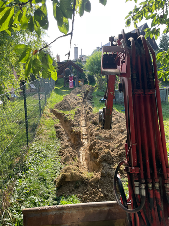 Bagrování příkopu